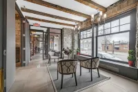 The British Hotel Hotels in Gatineau