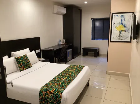 Adis Hotels Prime Отели рядом с достопримечательностью «Университет Ибадан»