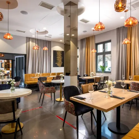 Xerion Hotel