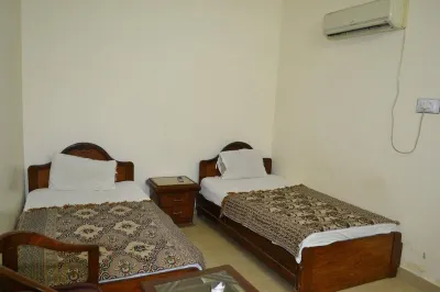 Luxury Hotel and Restaurant Hotels near Noor Mahal