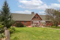 The Inn at OxBow Acres Hotels in Milan