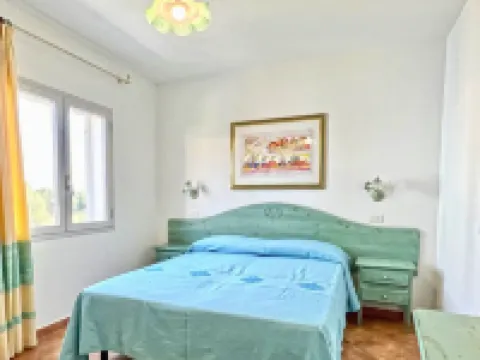 Residence in Orosei Apartments with Air Conditioning and Private Outdoor Area โรงแรมในOrosei