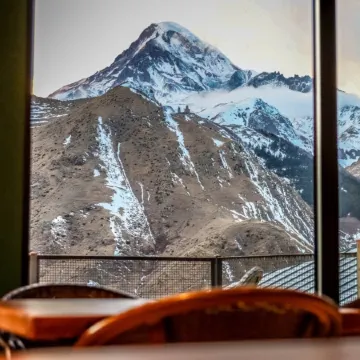 Hotel Misty Mountain