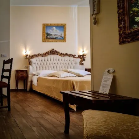 B&B Joan's Heritage