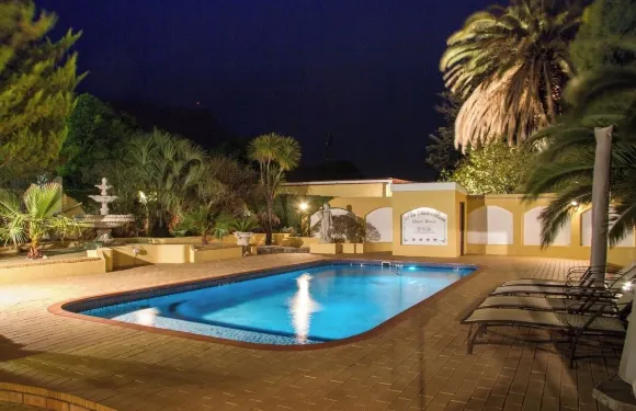 張伯倫26號旅館