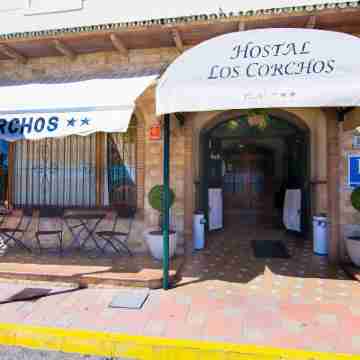 Hostal Los Corchos Hotel Exterior