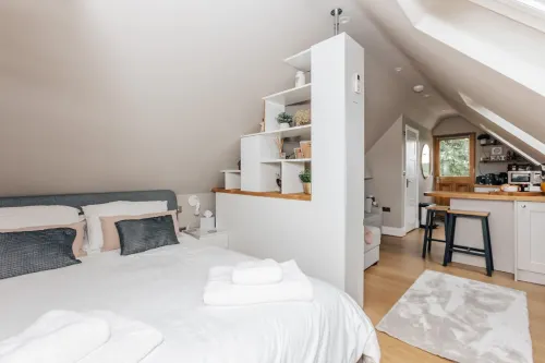 Hygge Lodge - From 110 Per Night