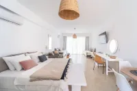 Alpha Urban Suites