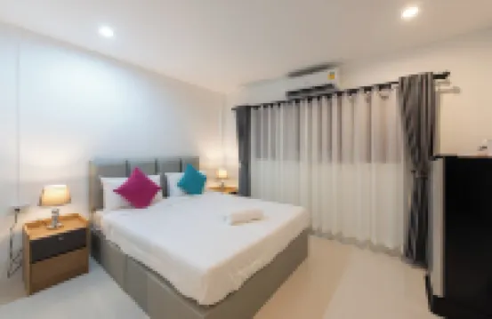 ロイヤル BJ ホテル バリハイ桟橋周辺のホテル