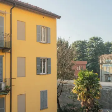 Zezio 44 by Rent All Como