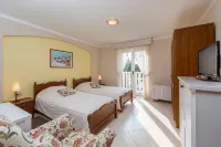 Hotel Abalone Hotel di Dramalj