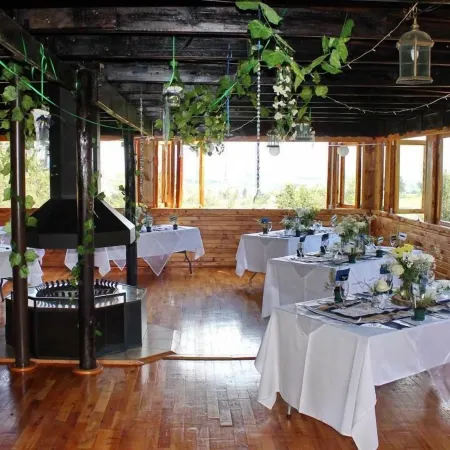 Sycamore Avenue Treehouses & Cottages Accommodation
