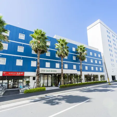 CVS・BAY HOTEL Main Building・Bay Tower