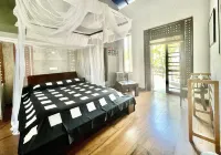 Isana Beach House Hotels in Hambantota
