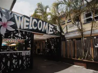 Backpackers in Paradise 18-35 Hostel