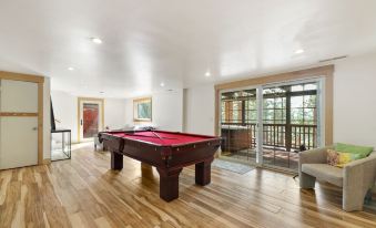 New Zephyr Cove Zen - Hot Tub & Summer Pool