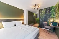 JUNGLE No5 Boutique Hotel - Stuttgart City-Center Hotels in Stuttgart