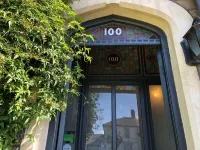 Number One Hundred Bed and Breakfast Hotels in Adamsdown