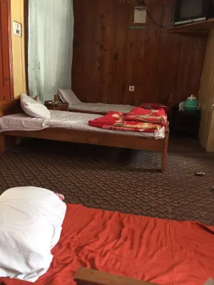 โรงแรมลาชายน์