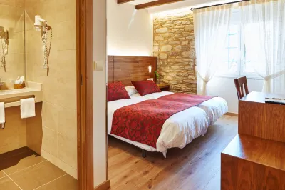 Mapoula PR Boutique Hotels near Praza da Quintana
