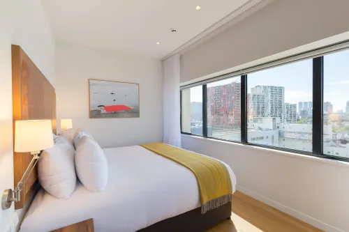 Premier Suites Rotterdam - 4-Star