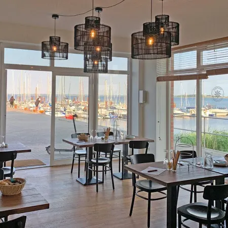 Bades Huk Marina Hotel