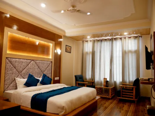 New Ambika International Hotels in Manali