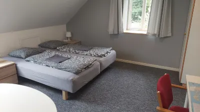 링슬룬드 B&B 스칸데르보르 호텔