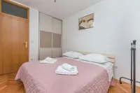 Cetina Apartment