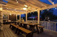 Chateau Syrah by AvantStay Picturesque Estate w Pool, Hot Tub, Pool Table & Table Tennis