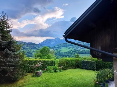 Nomad Alp B&B - Bed and Breakfast