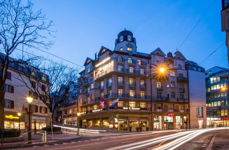 Hotel de la Paix