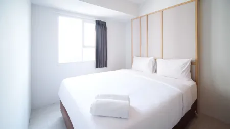 Comfy and Spacey 2Br Apartment at Suncity Residence Отели в г. Sidoarjo