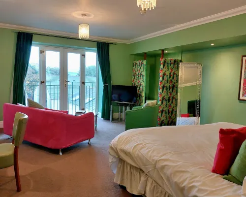 Patricks Boathouse Hotels in Mumbles