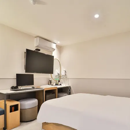 No 25 hotel, suyu Отели рядом с достопримечательностью «Храм Тосонса»