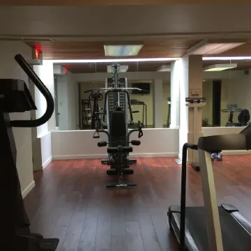 Quality Inn & Suites PE Trudeau Airport