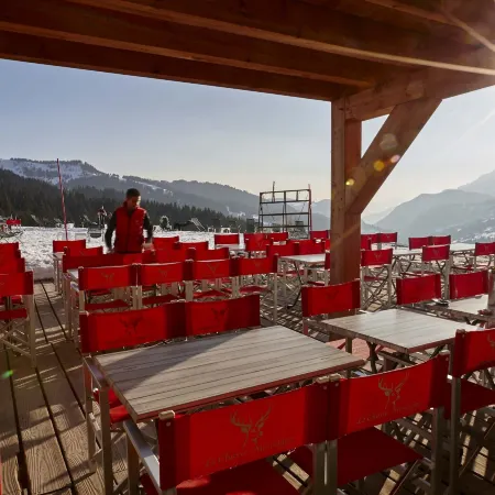 Le Lodge Chasse Montagne Отели в г. Ле Же
