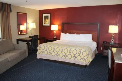APM Inn & Suites Hotels in Halfway