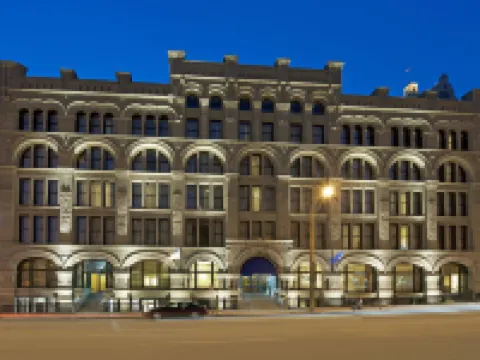 ヒルトン ガーデン イン ミルウォーキー ダウンタウン ミルウォーキーのホテル