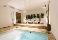 兩個枕頭精品青年旅館 - SPA