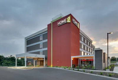 Home2 Suites by Hilton Hagerstown Hotels in Halfway