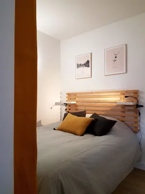 Design apartment O'Prison .. Canal View & old prisons Các khách sạn ở Annecy