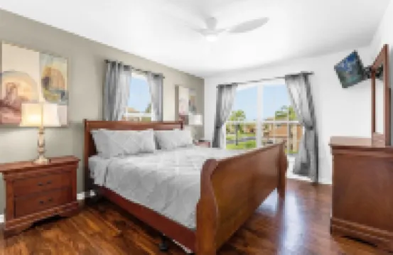 Vista Home near Disney - NEW heated hot tub - games room