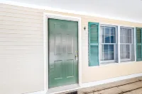 Efficient condo near slopes with kitchenette & great location Hotels in Ludlow