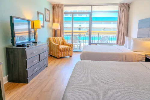 Access to Multiple Pools and Hot Tubs - Charming Cozy Retreat