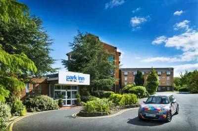 Mercure Cardiff North Hotel Hotels near Cardiff University - University Hall