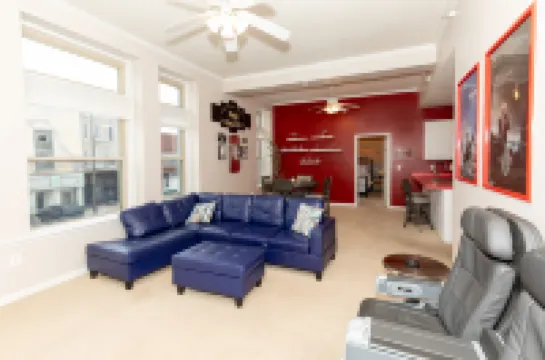 Spacious Living Area and Modern Kitchen - Stylish Urban Escape