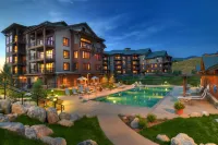 Trailhead Lodge 2118