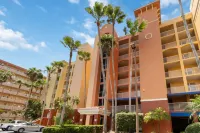 Luxury Beachfront Escape with Spacious Living - Exquisite Retreat