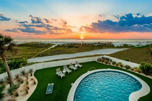 Private Beach Access and Volleyball Court - Stunning Coastal Retreat